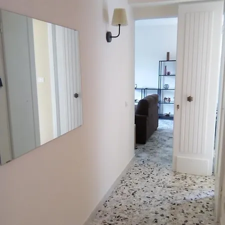 Al Valico Della Foce Lägenhet *